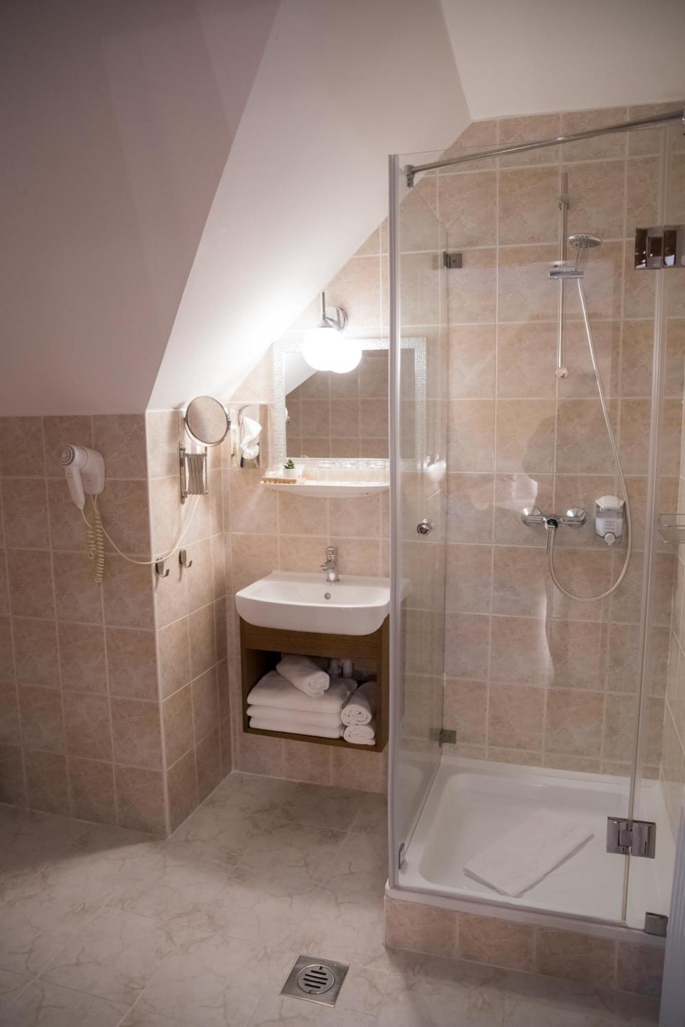 Vinum Hotel Kiskoros Dış mekan fotoğraf